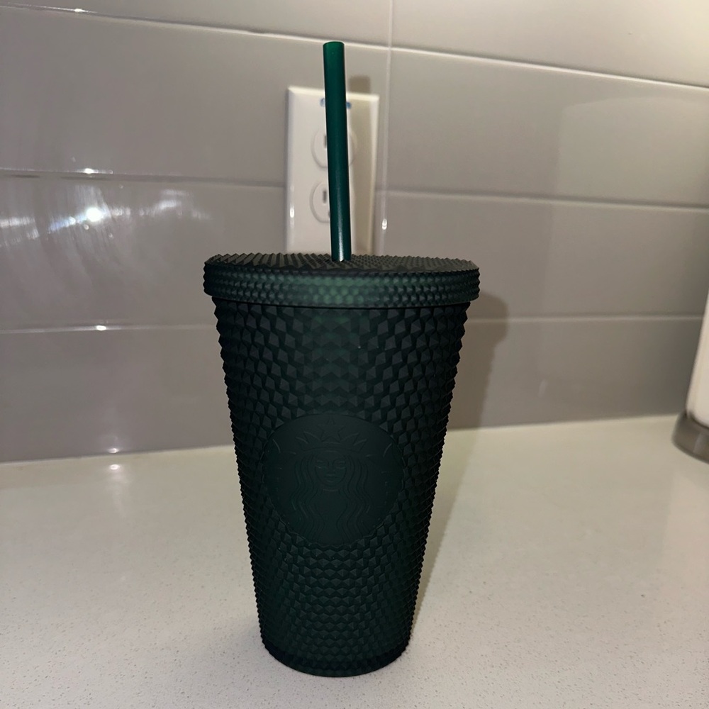 Grande reuseable Starbucks tumbler